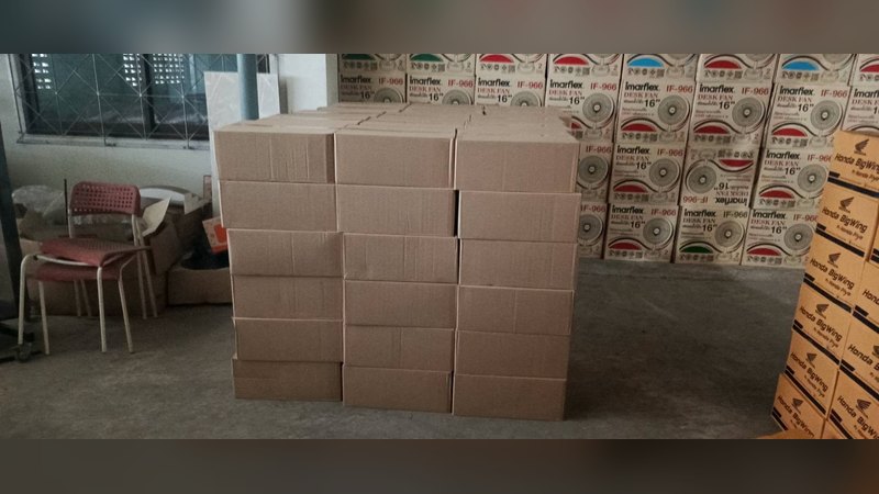 กรอบป้ายทะเบียนล็อตใหญ่บรรจุกล่องพร้อมส่ง